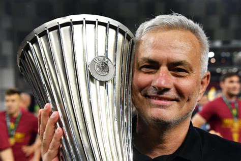 jose mourinho trophies roma